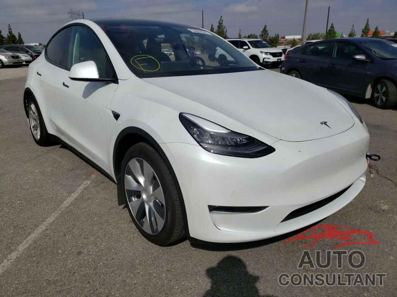 TESLA MODEL Y 2021 - 5YJYGDEE4MF066357