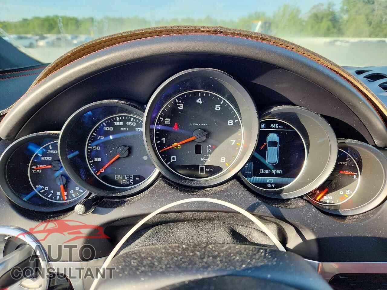 PORSCHE CAYENNE 2017 - WP1AA2A25HKA87471