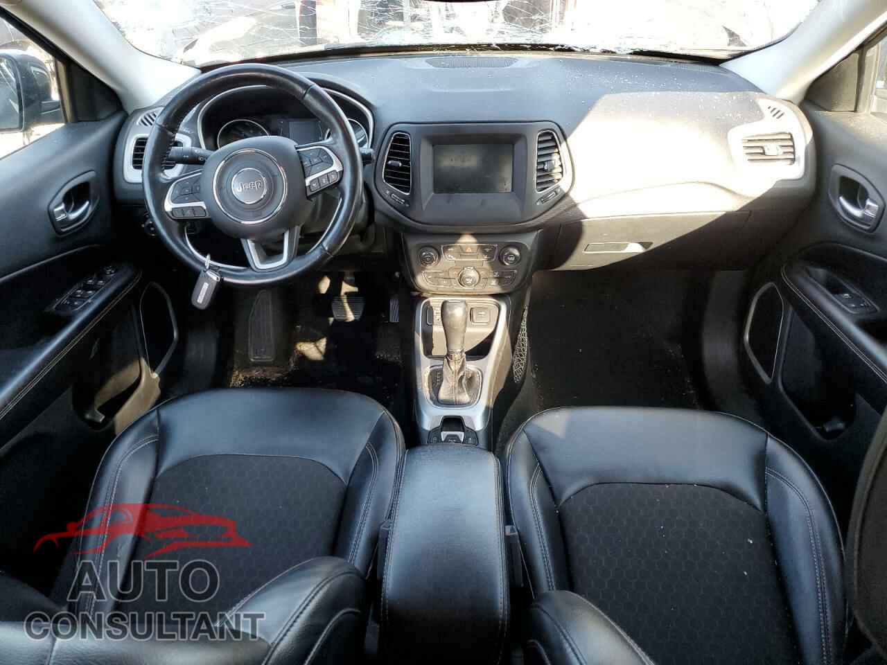 JEEP COMPASS 2020 - 3C4NJCBB4LT241487