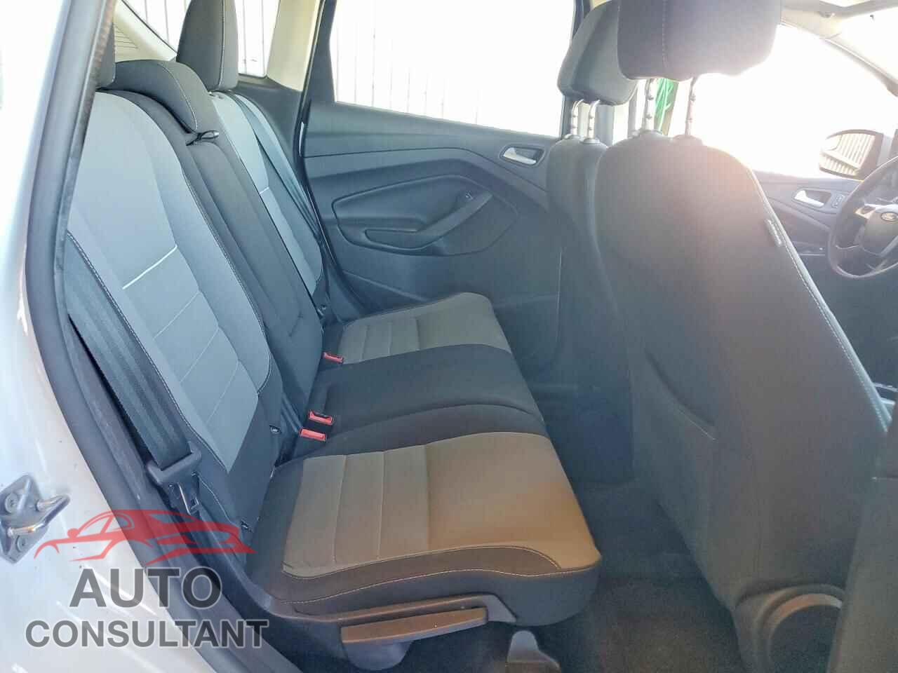 FORD CMAX 2013 - 1FADP5AU5DL524539