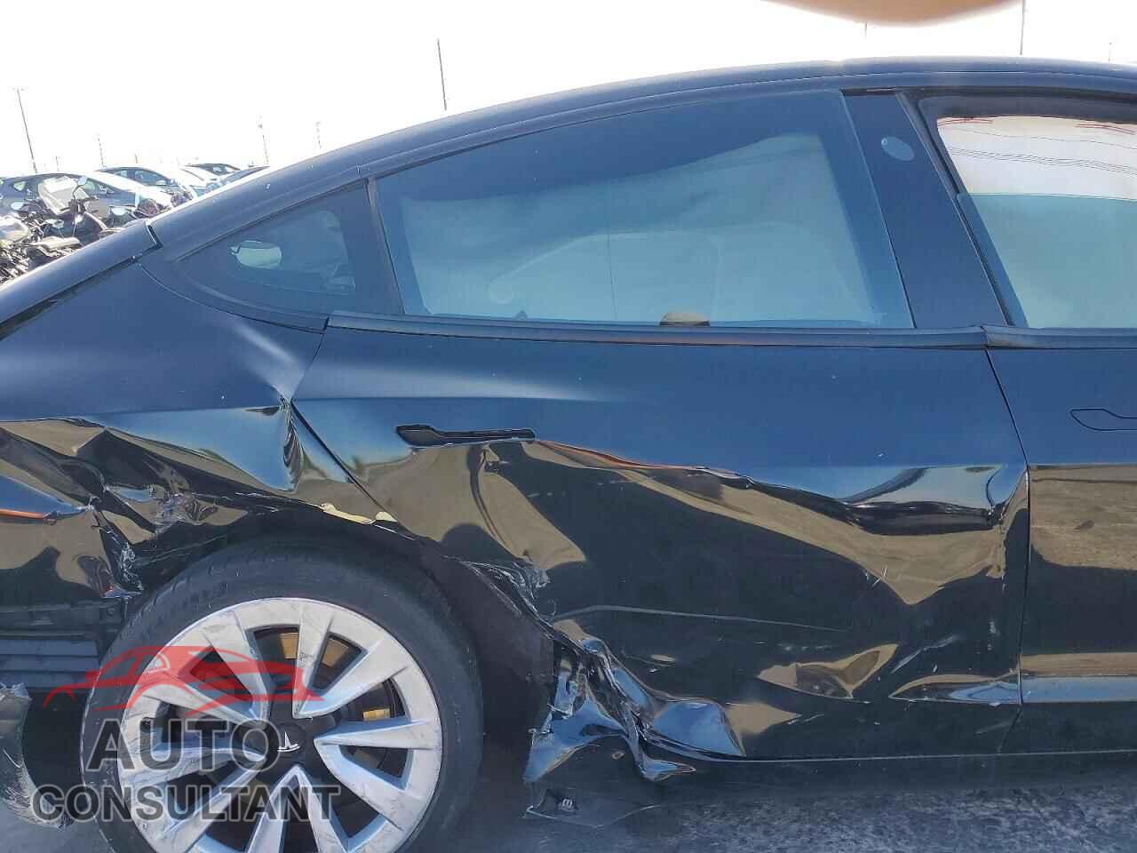TESLA MODEL 3 2021 - 5YJ3E1EA8MF994331