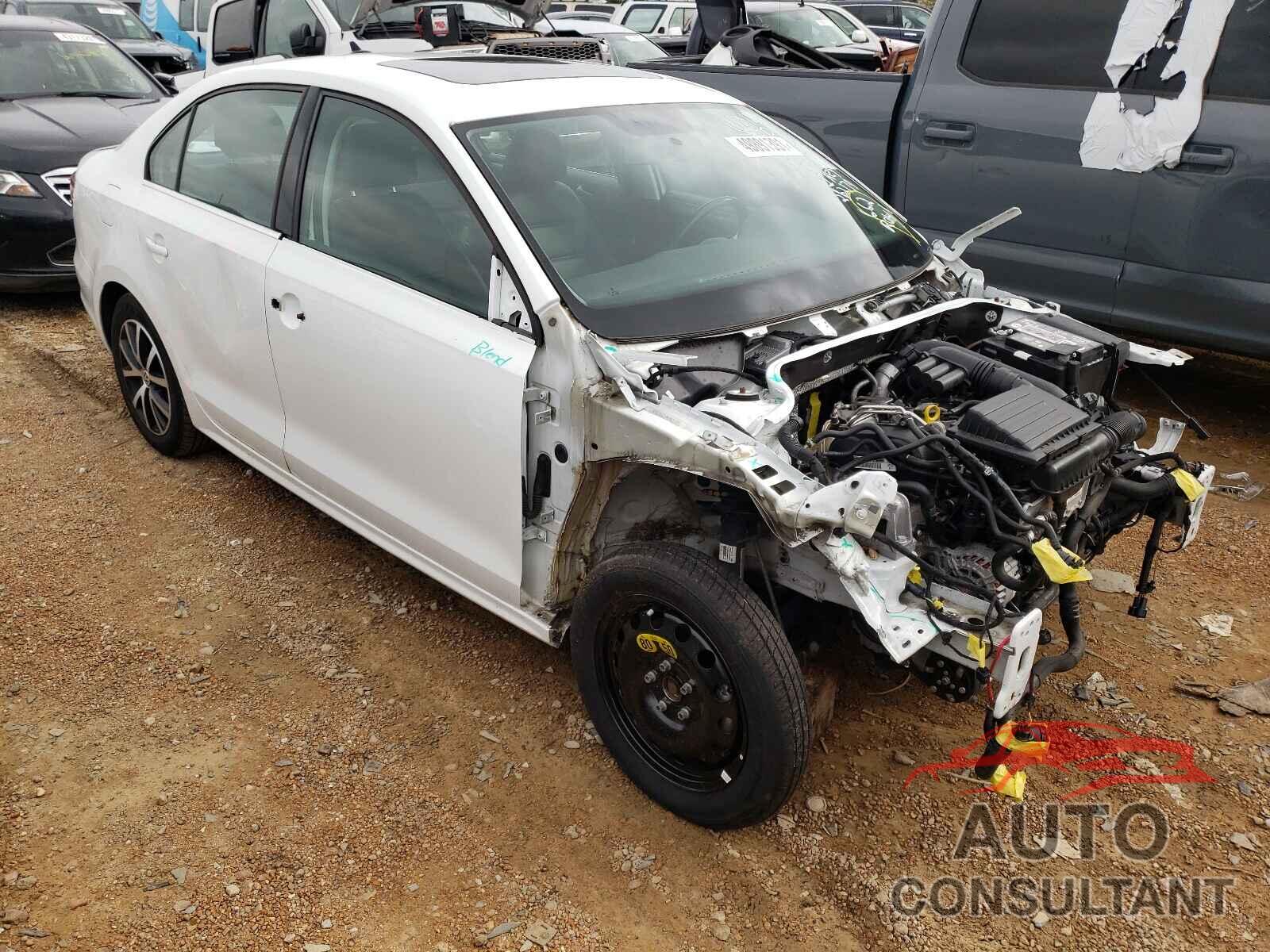 VOLKSWAGEN JETTA 2018 - 3VWDB7AJ3JM262179