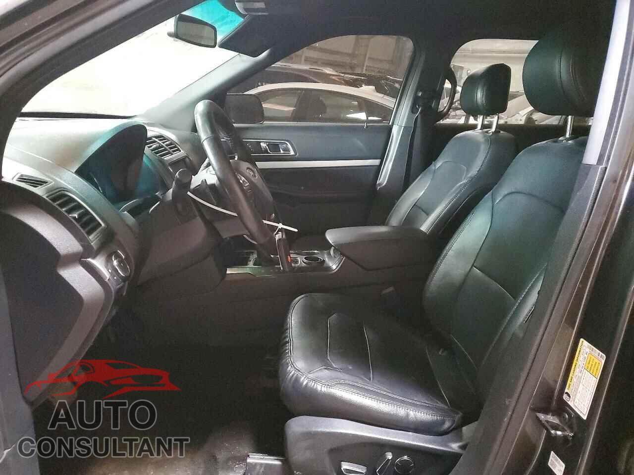 FORD EXPLORER 2017 - 1FM5K7D80HGB86355