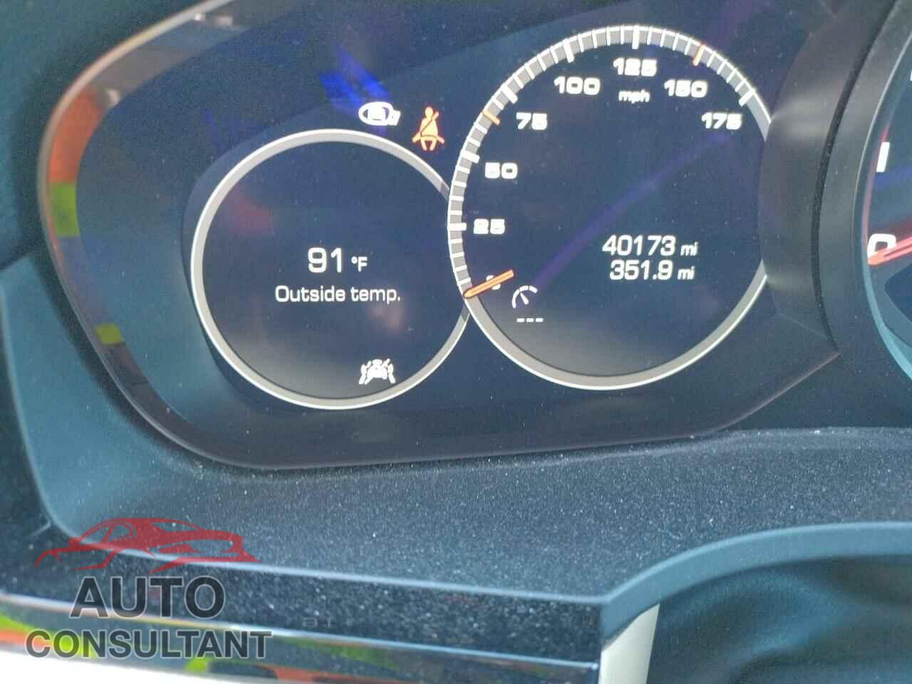 PORSCHE CAYENNE 2019 - WP1AA2AY6KDA08504