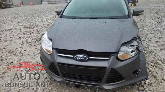 FORD FOCUS 2014 - 1FADP3F28EL287610