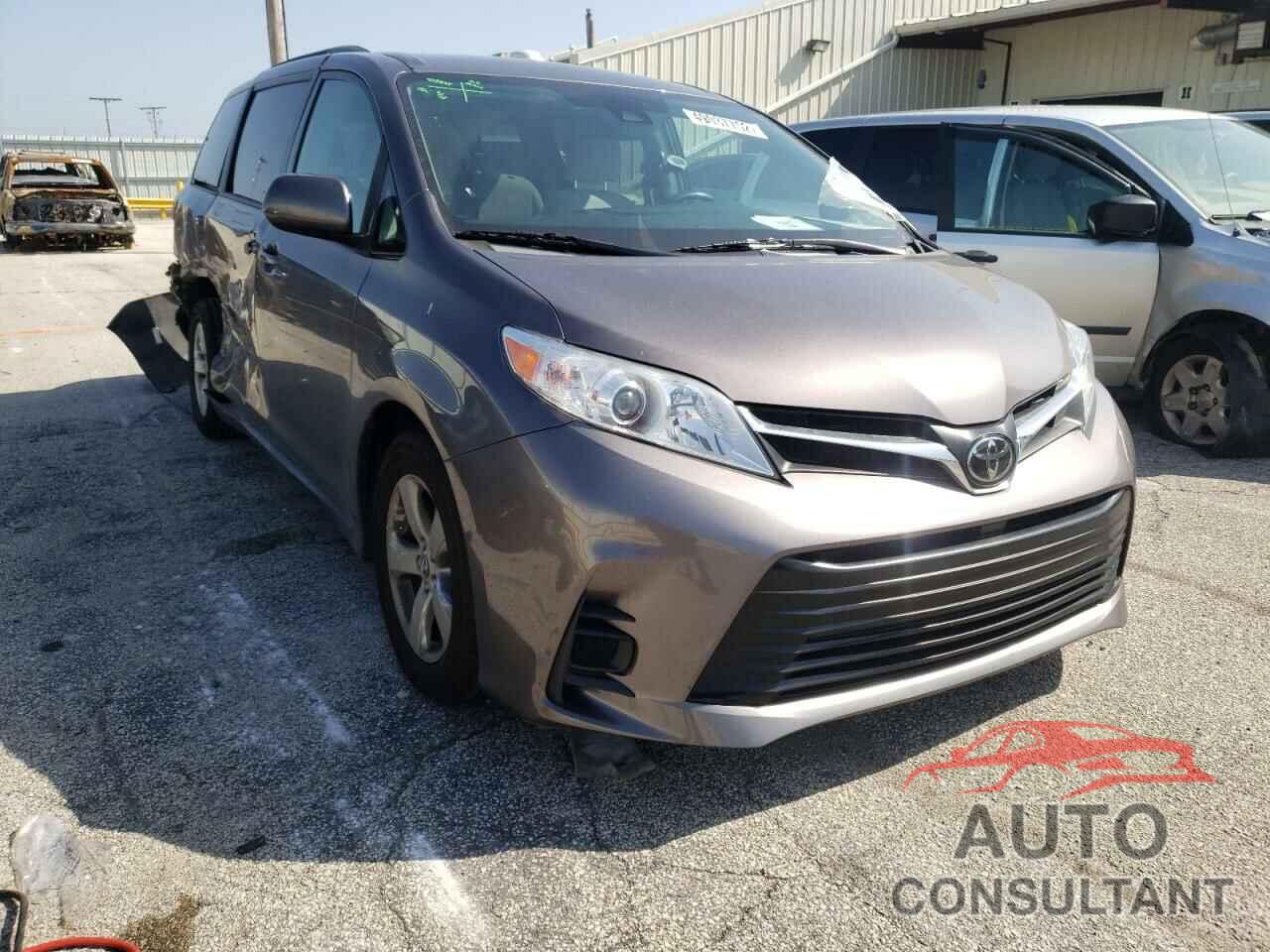 TOYOTA SIENNA 2019 - 5TDKZ3DC8KS995518