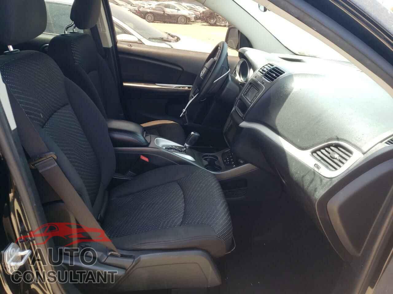 DODGE JOURNEY 2017 - 3C4PDCBG2HT591378