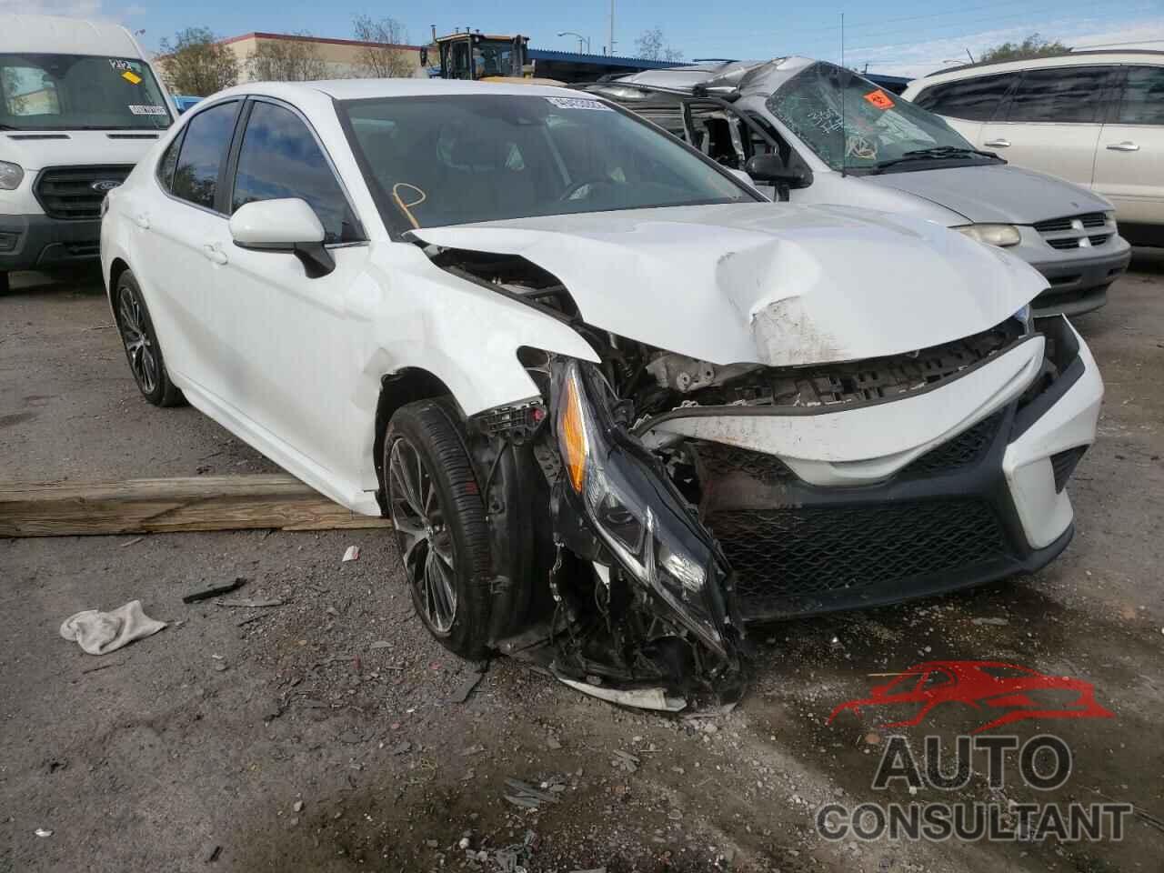 TOYOTA CAMRY 2019 - 4T1B11HK5KU212496