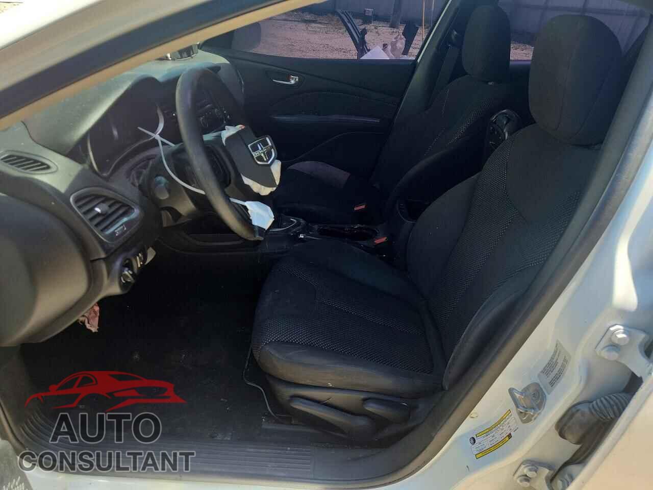 DODGE DART 2015 - 1C3CDFAA8FD432420