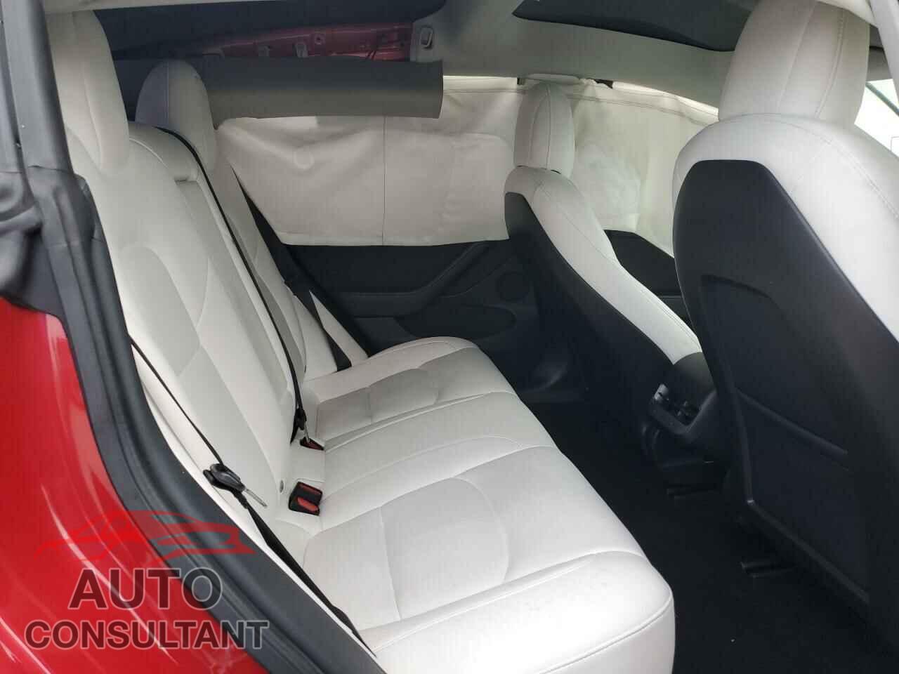 TESLA MODEL 3 2022 - 5YJ3E1EC2NF268046