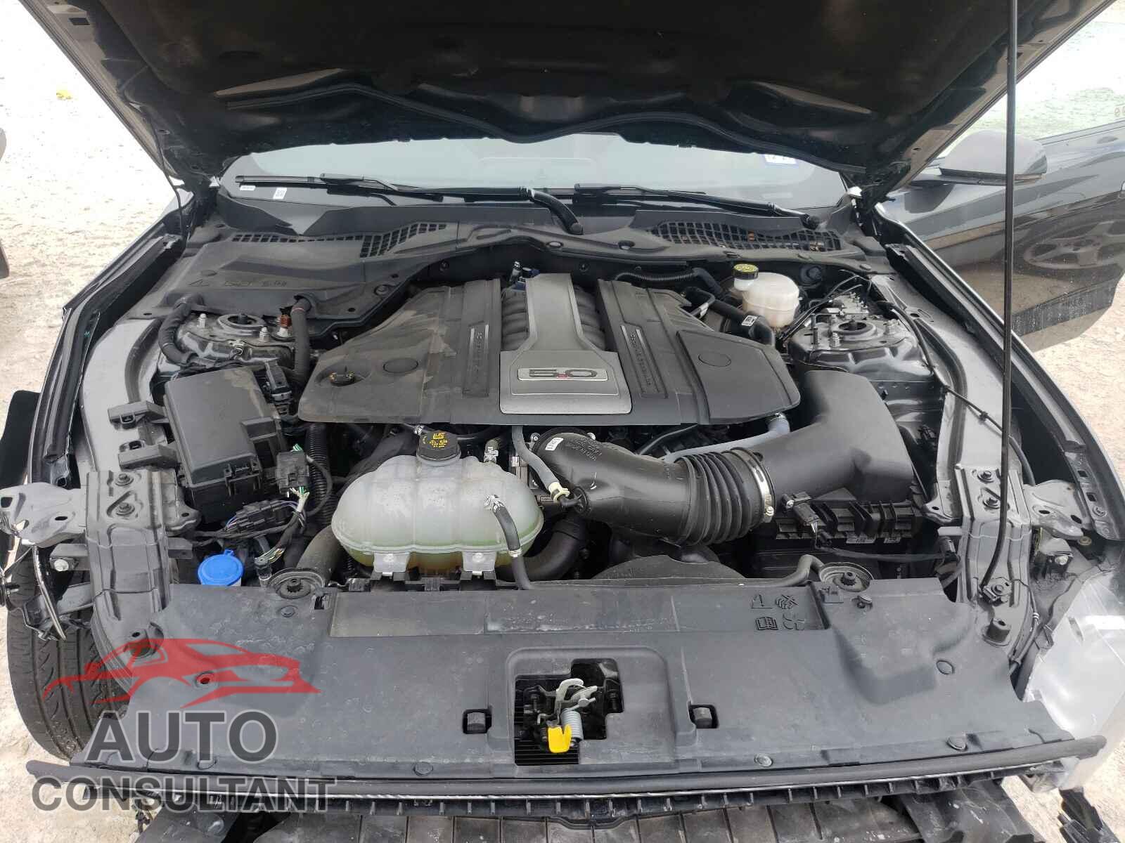 FORD MUSTANG 2020 - 1FA6P8CF2L5131173