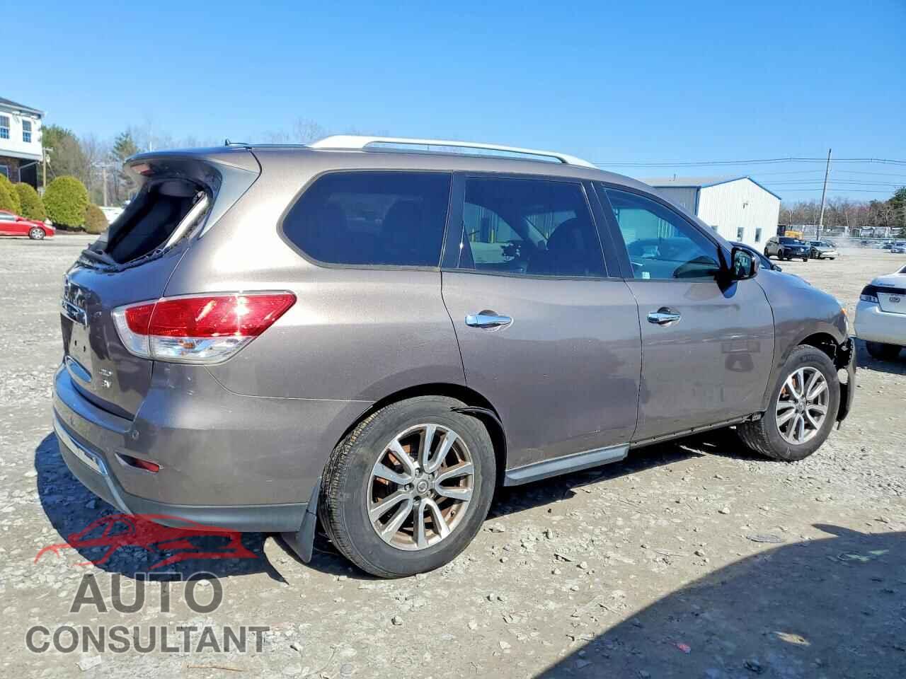 NISSAN PATHFINDER 2013 - 5N1AR2MM7DC669143