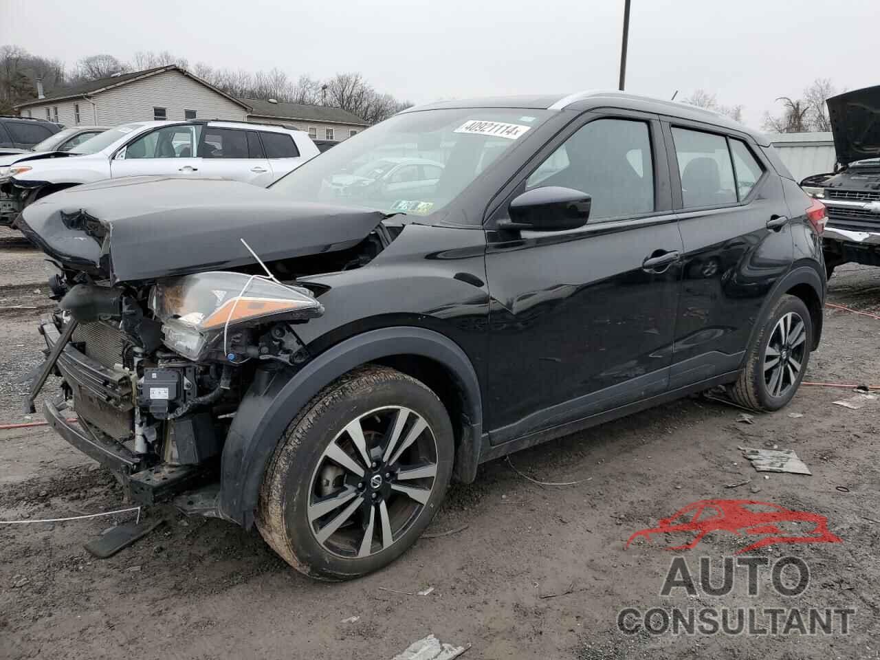 NISSAN KICKS 2018 - 3N1CP5CU7JL545589