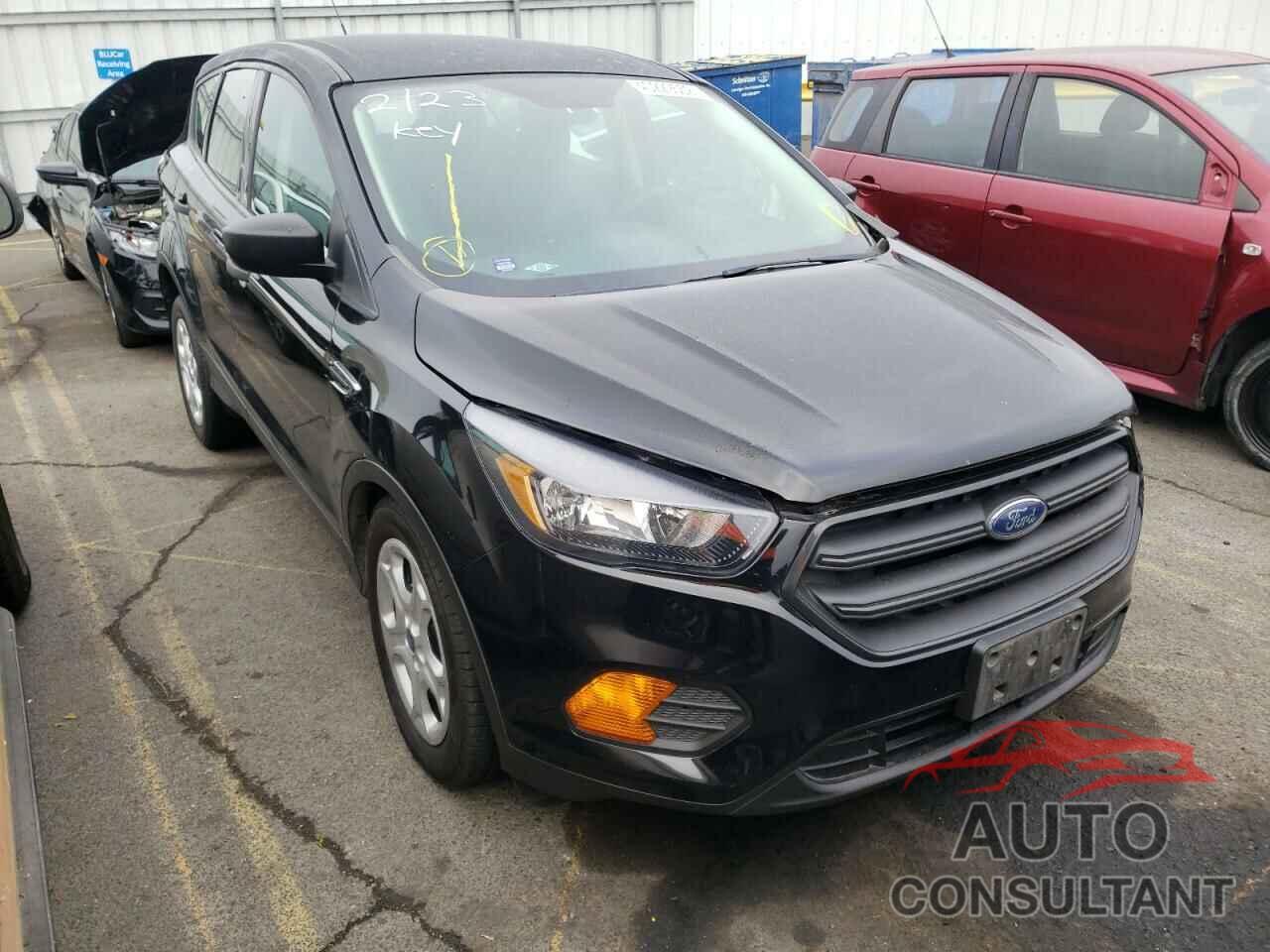 FORD ESCAPE 2018 - 1FMCU0F70JUC78490