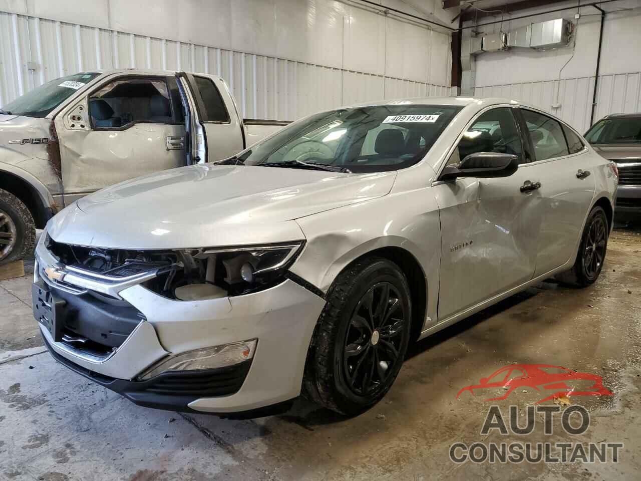 CHEVROLET MALIBU 2020 - 1G1ZD5ST4LF003641