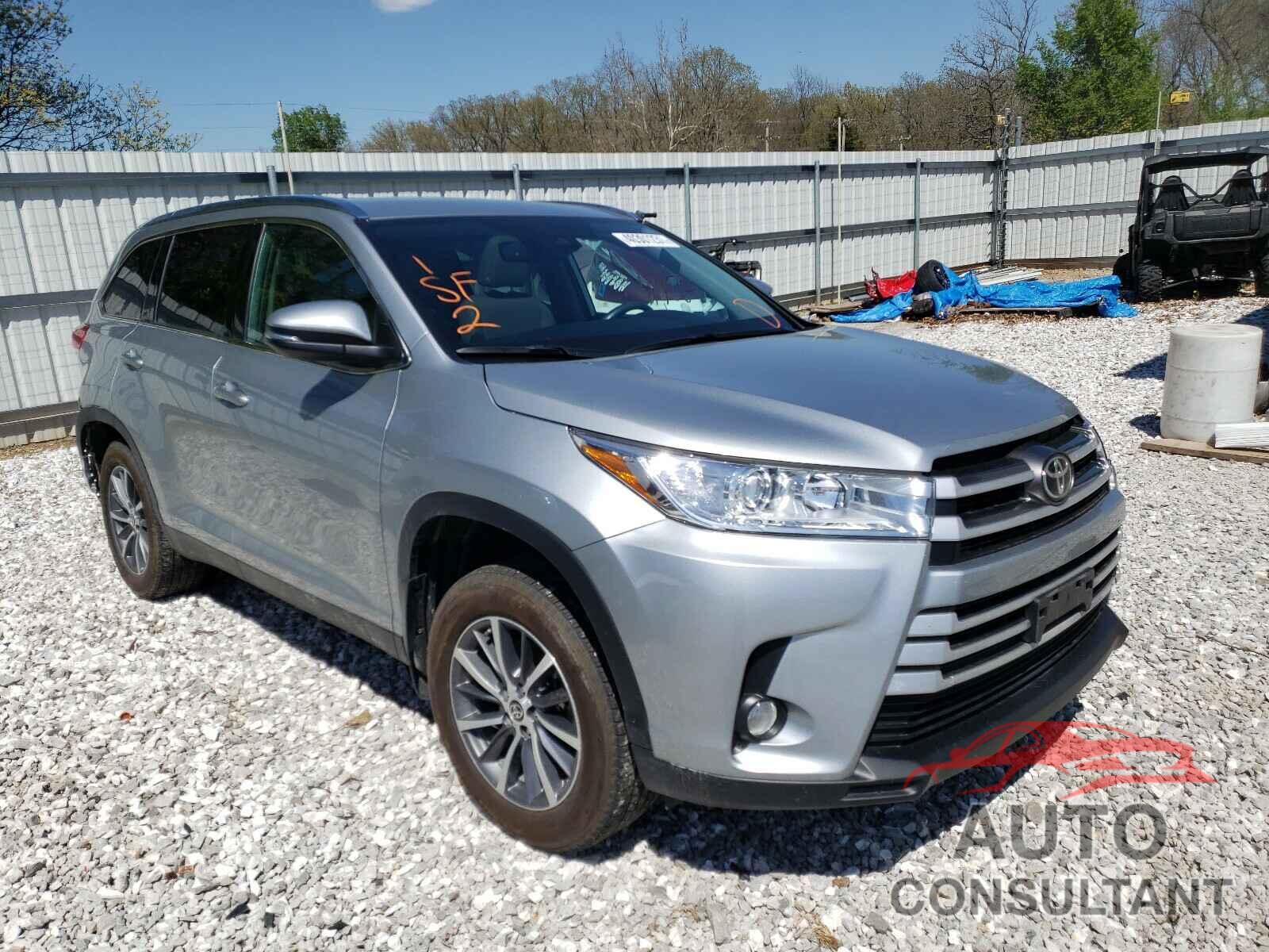TOYOTA HIGHLANDER 2019 - 5TDJZRFHXKS629745