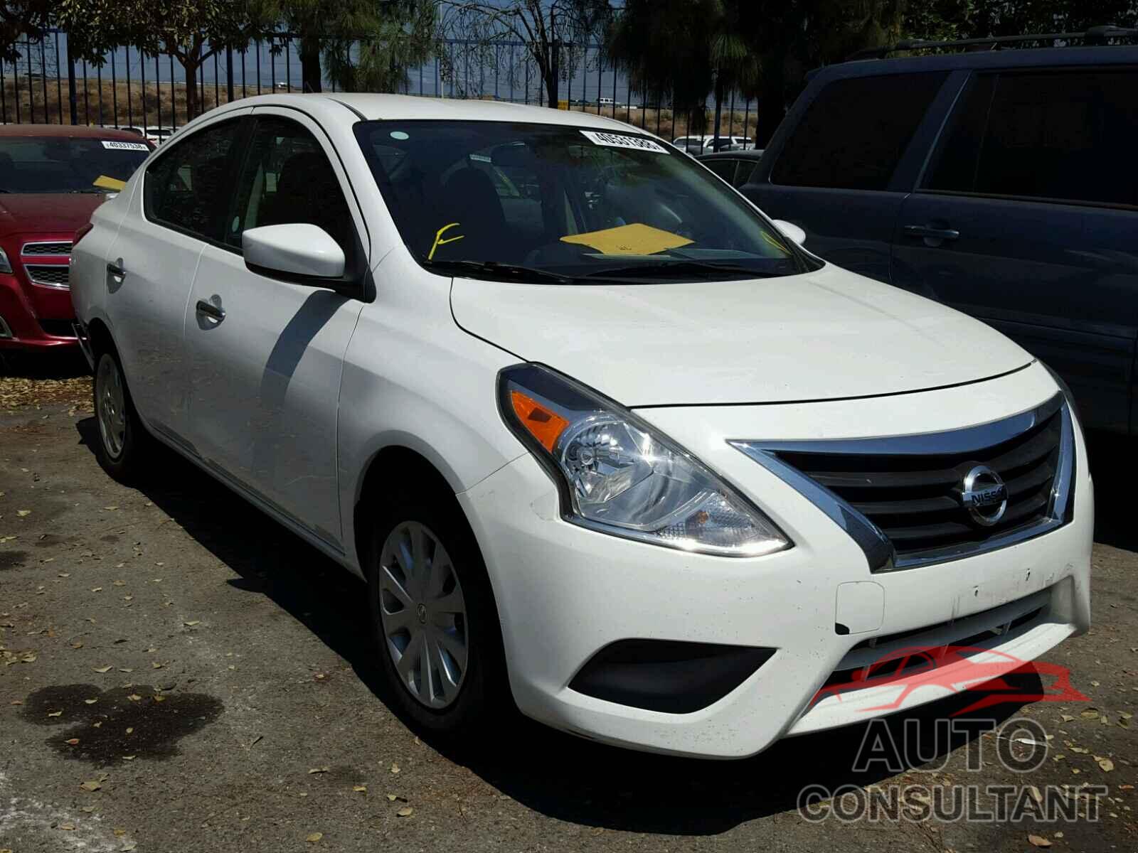 NISSAN VERSA 2015 - 3N1CN7AP5FL911944