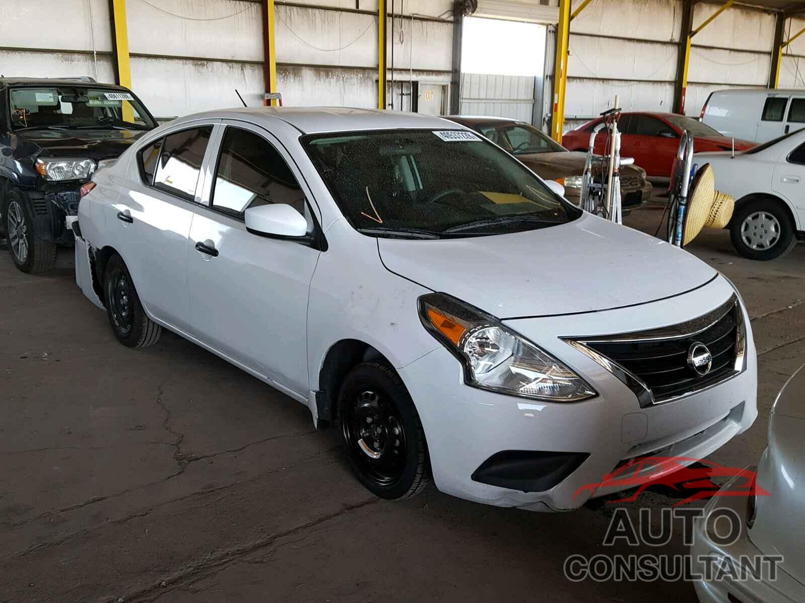 NISSAN VERSA 2017 - 3N1CN7AP5HL845446