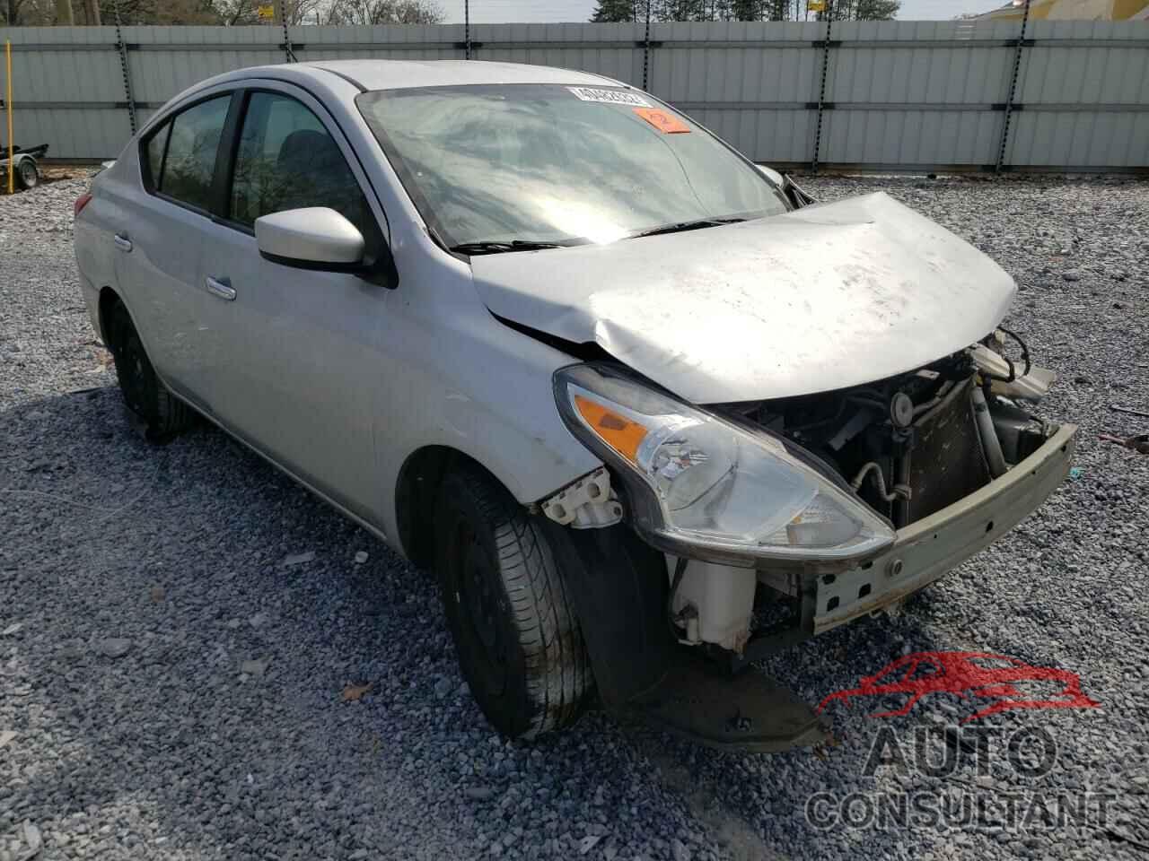 NISSAN VERSA 2018 - 3N1CN7AP1JL803944