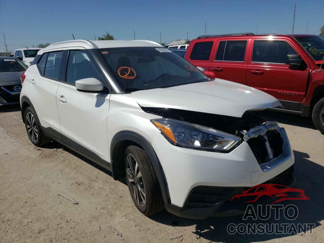 NISSAN KICKS 2018 - 3N1CP5CU8JL538232