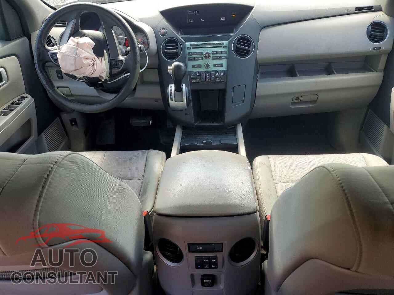 HONDA PILOT 2011 - 5FNYF3H46BB039691