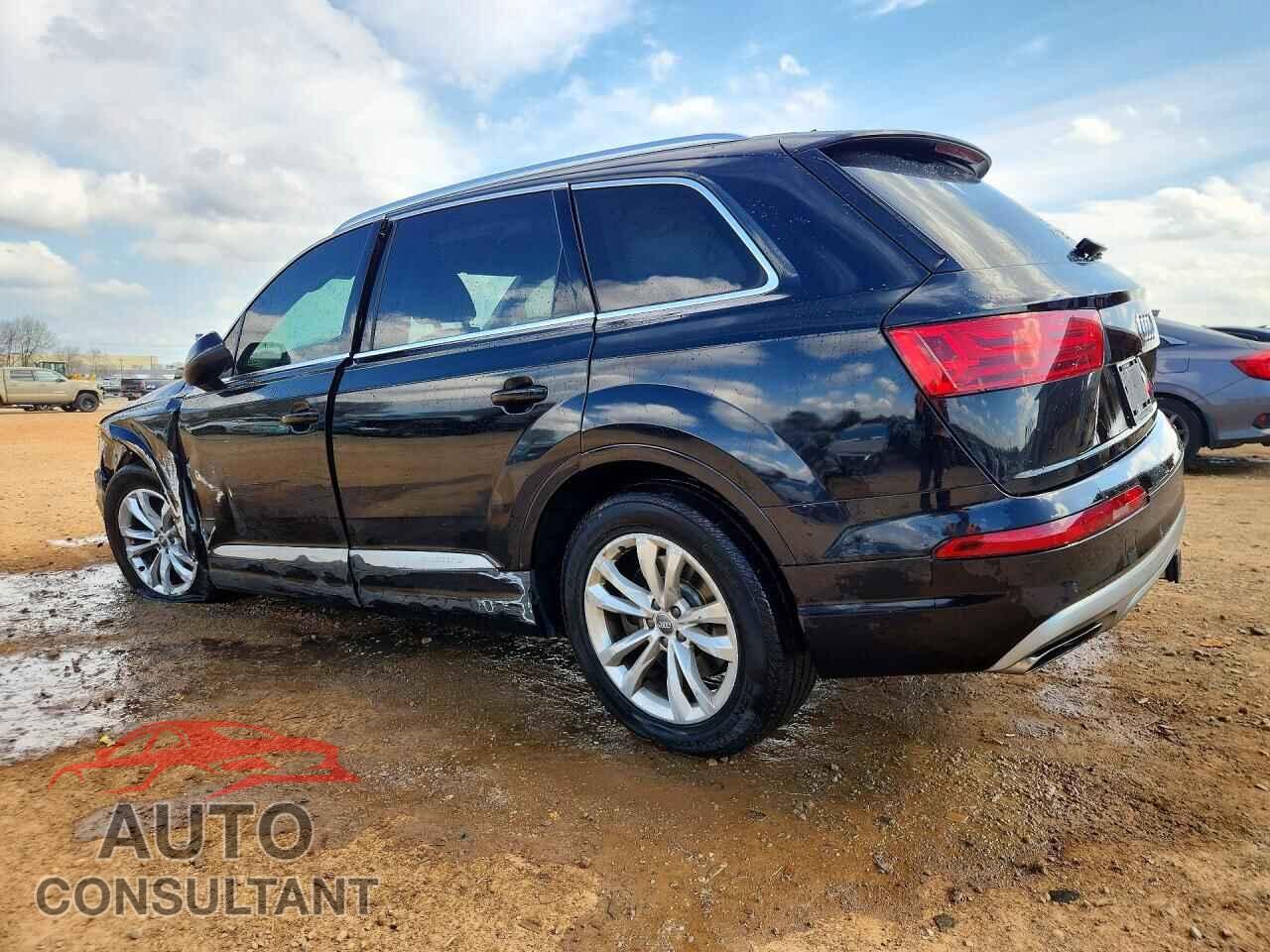 AUDI Q7 2018 - WA1LABF70JD007786