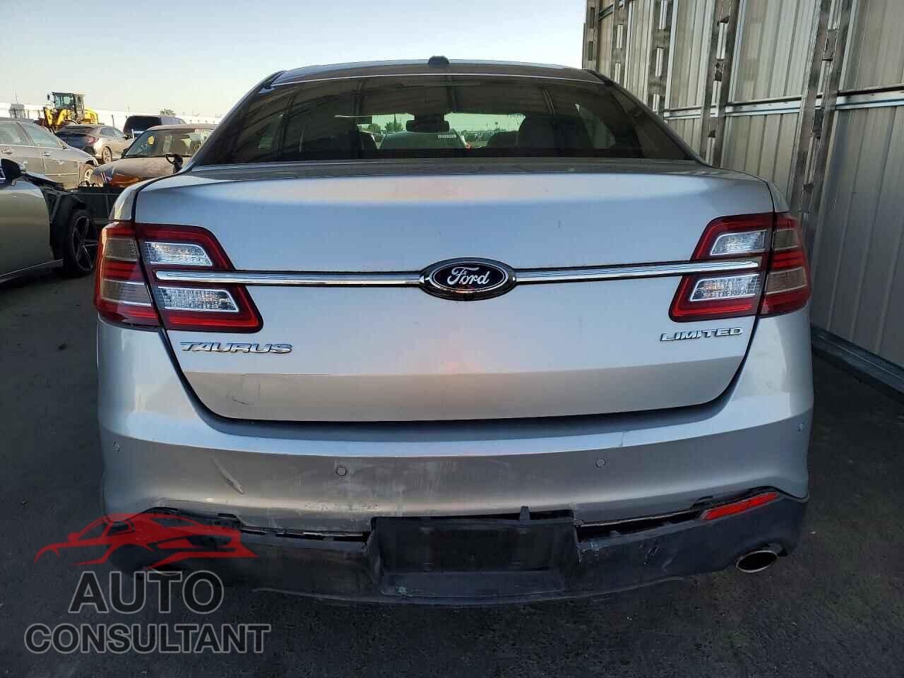 FORD TAURUS 2015 - 1FAHP2F85FG144351