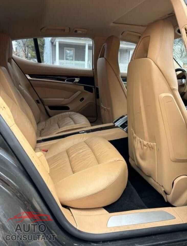PORSCHE PANAMERA 2011 - WP0AA2A77BL011796