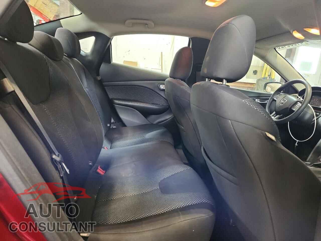 DODGE DART 2015 - 1C3CDFAA6FD242017