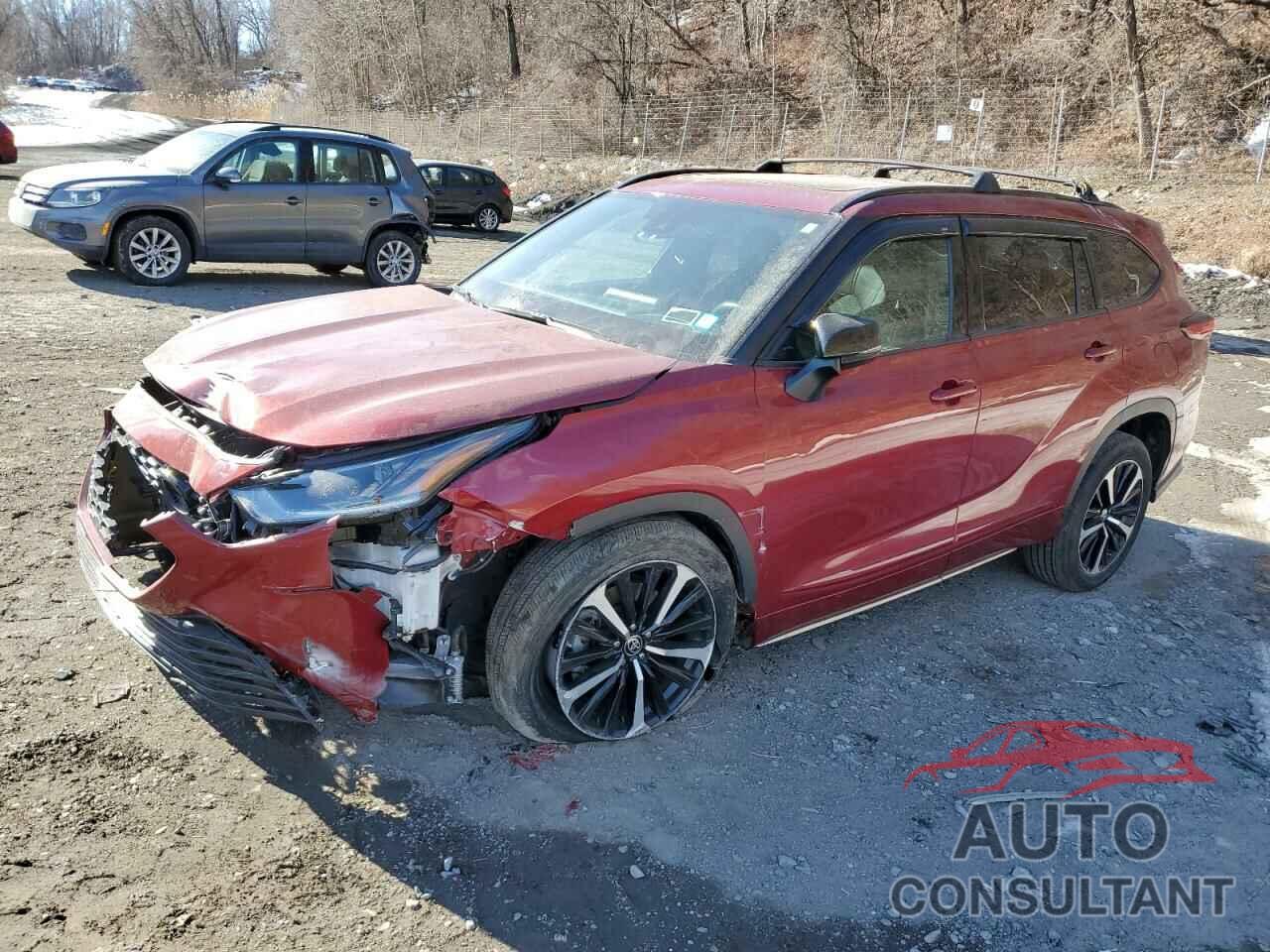 TOYOTA HIGHLANDER 2021 - 5TDLZRBH5MS152353