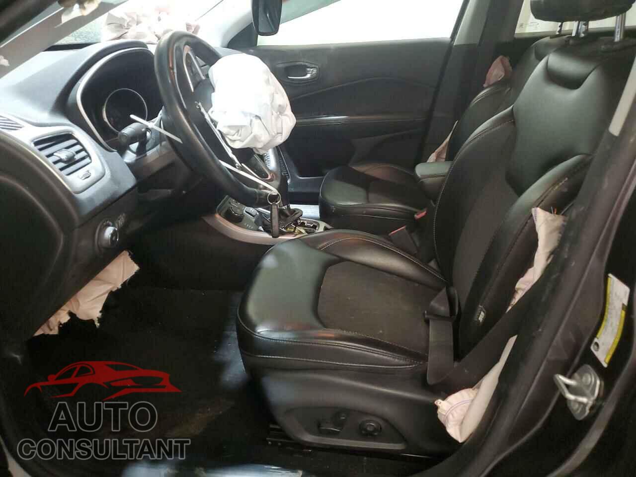 JEEP COMPASS 2018 - 3C4NJDBB0JT349561