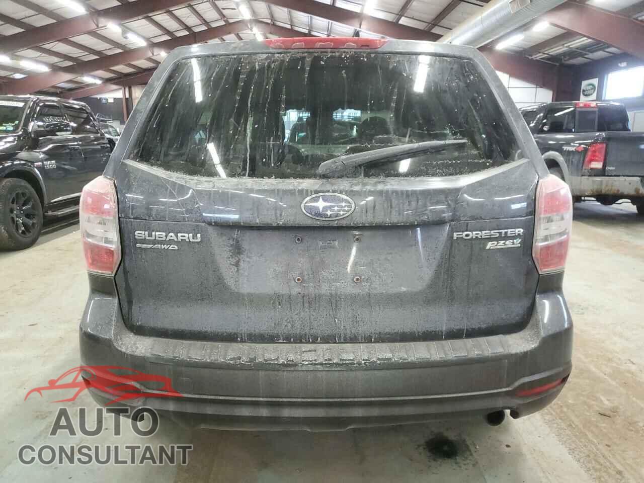 SUBARU FORESTER 2014 - JF2SJAAC0EH460001