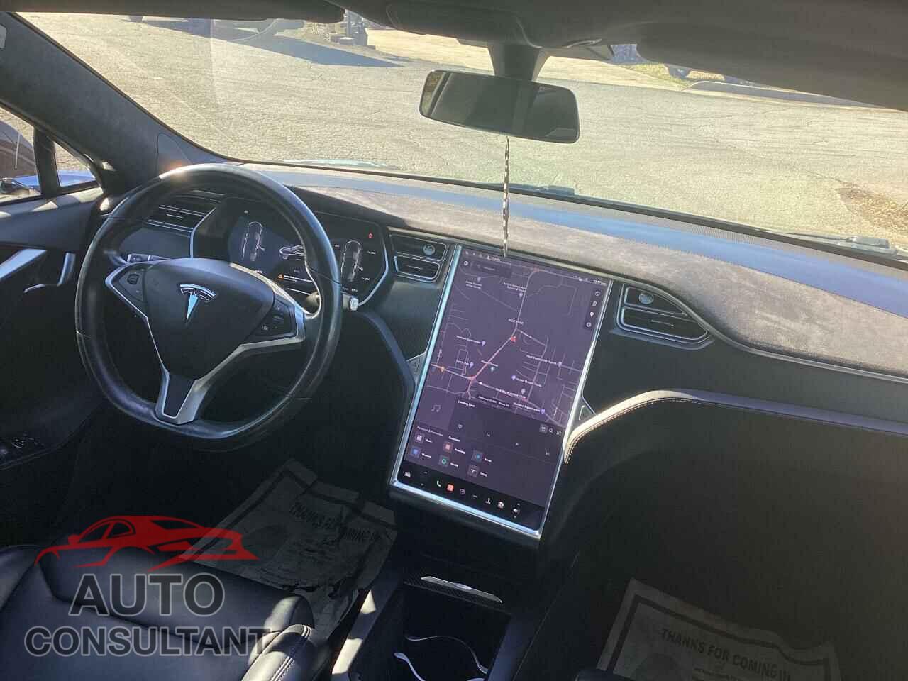 TESLA MODEL S 2017 - 5YJSA1E25HF215876