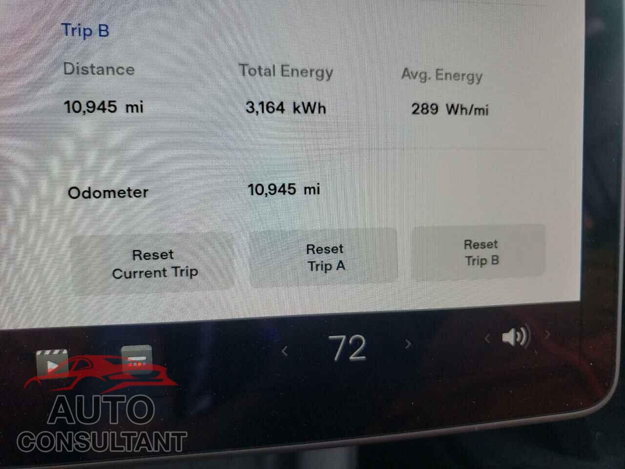 TESLA MODEL Y 2021 - 5YJYGDEEXMF178953