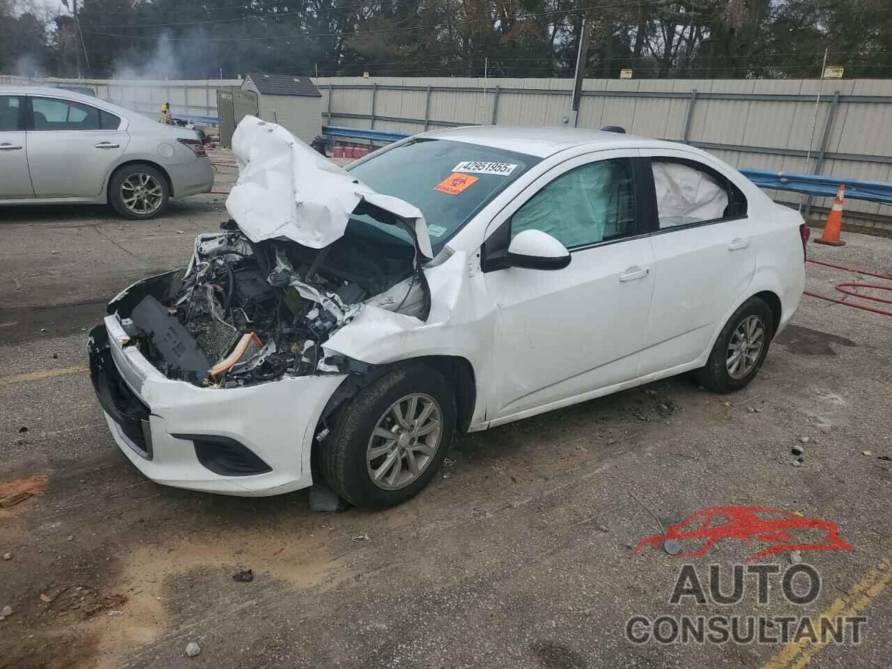 CHEVROLET SONIC 2017 - 1G1JD5SH3H4114659