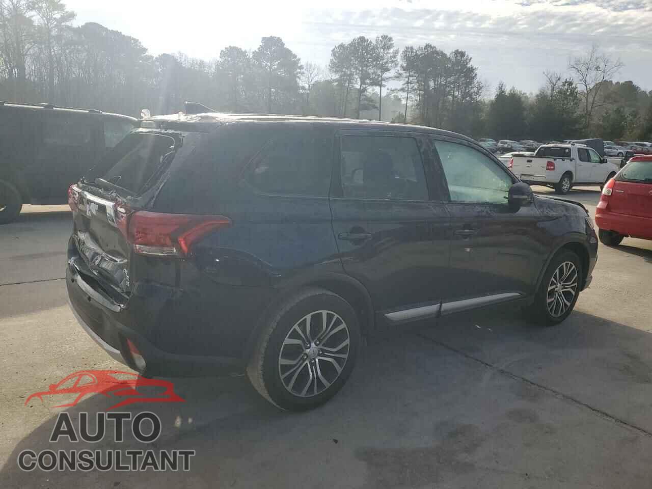 MITSUBISHI OUTLANDER 2017 - JA4AD3A36HZ004882