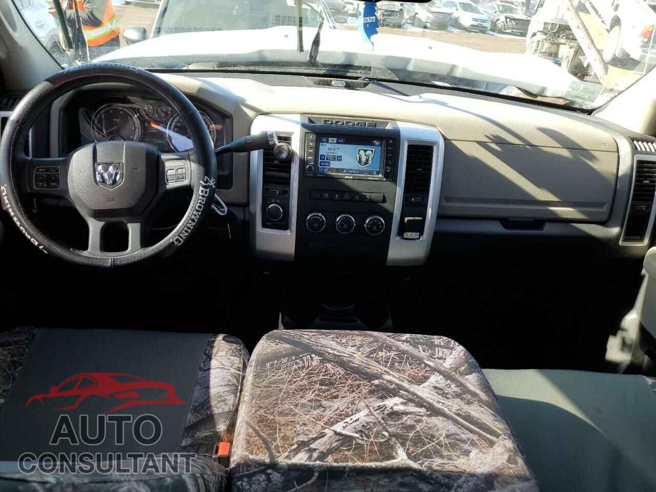 DODGE RAM 1500 2012 - 1C6RD7LT0CS241292