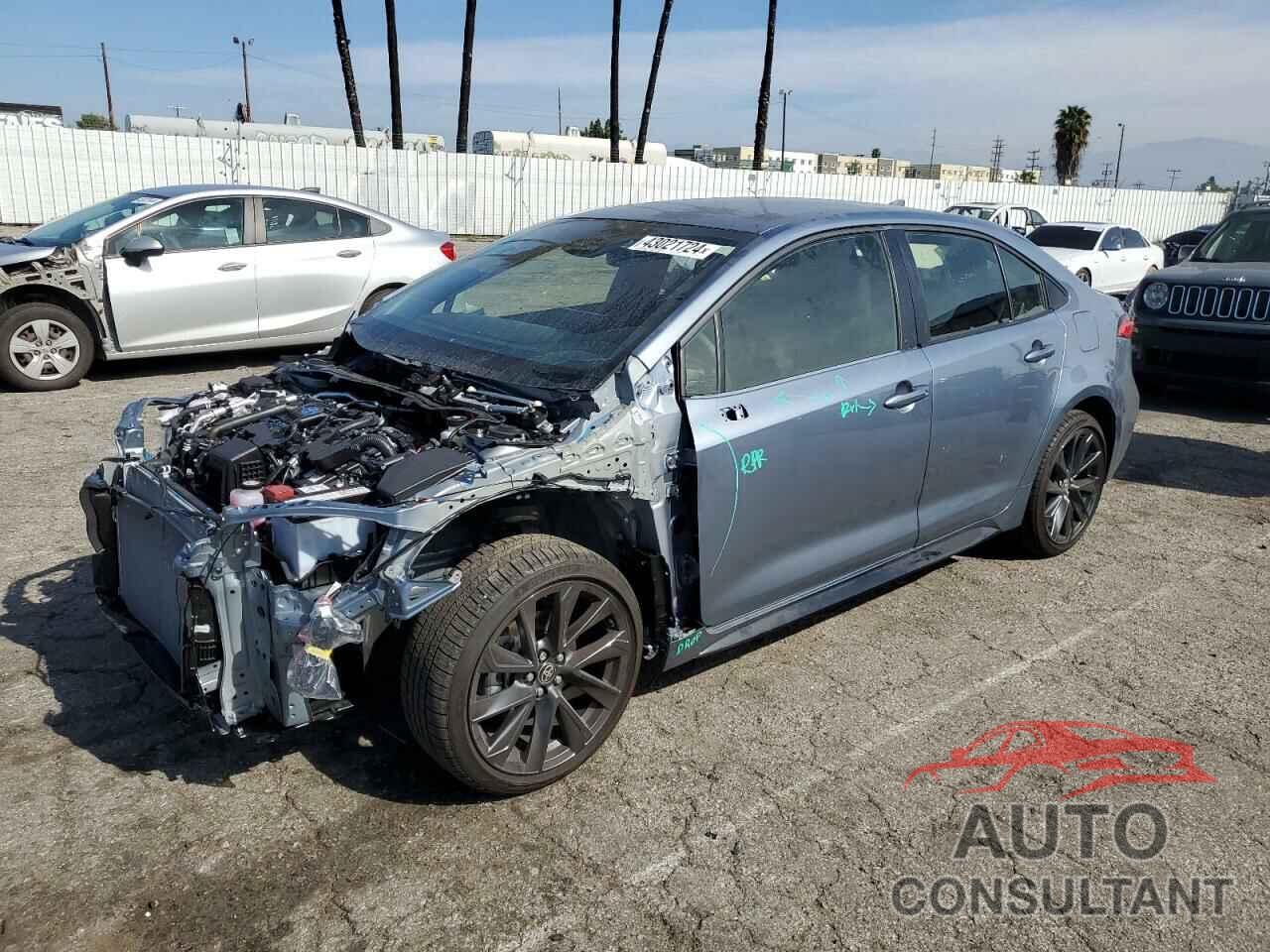 TOYOTA COROLLA 2024 - JTDBCMFE4RJ019250