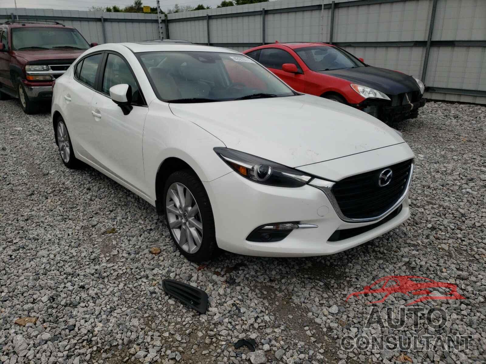 MAZDA 3 2017 - 3MZBN1W3XHM137910