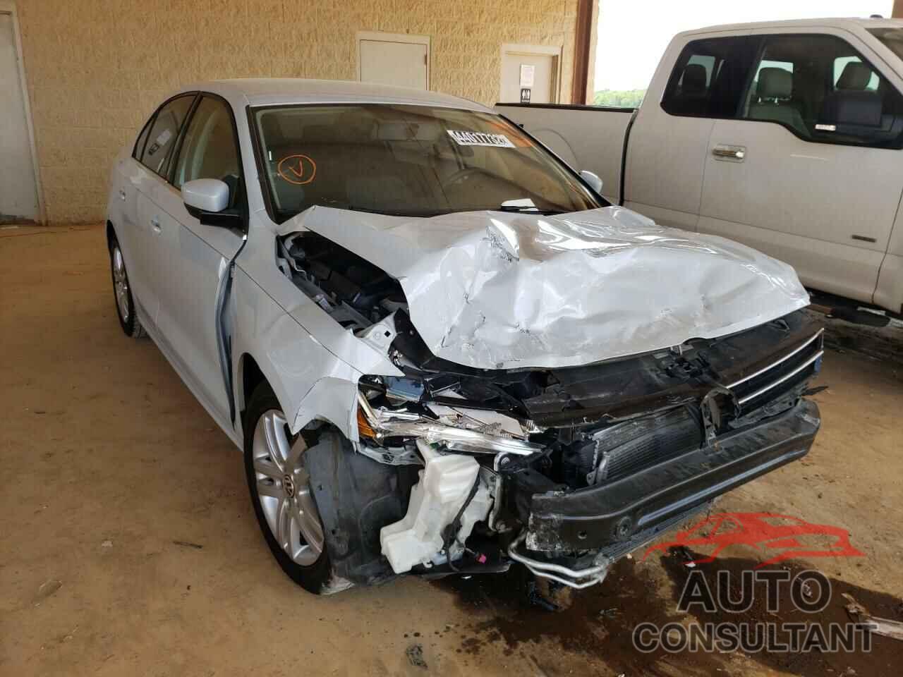 VOLKSWAGEN JETTA 2017 - 3VW2B7AJ7HM356745