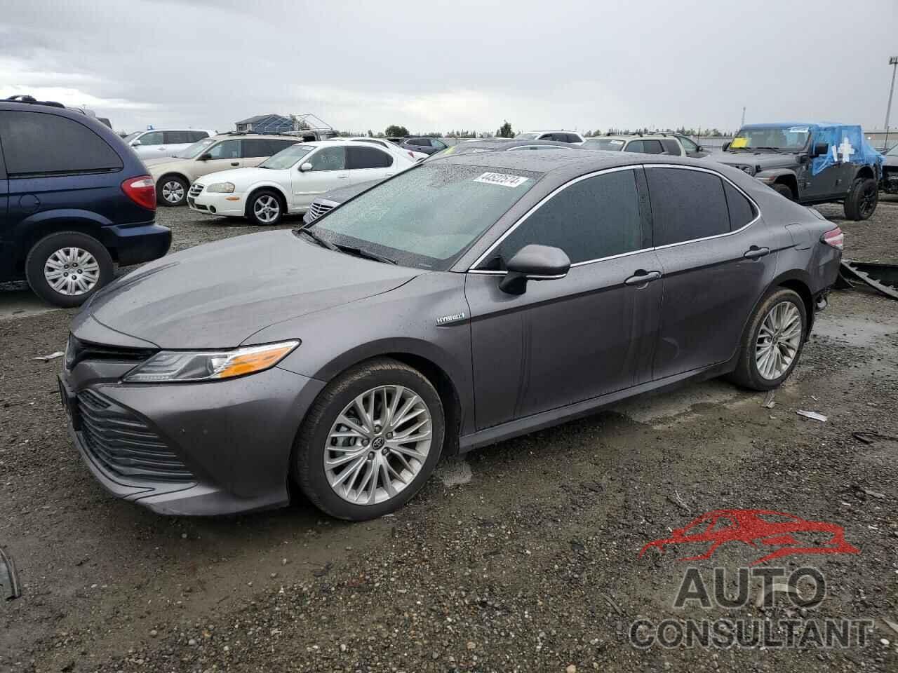 TOYOTA CAMRY 2020 - 4T1F31AK8LU540244