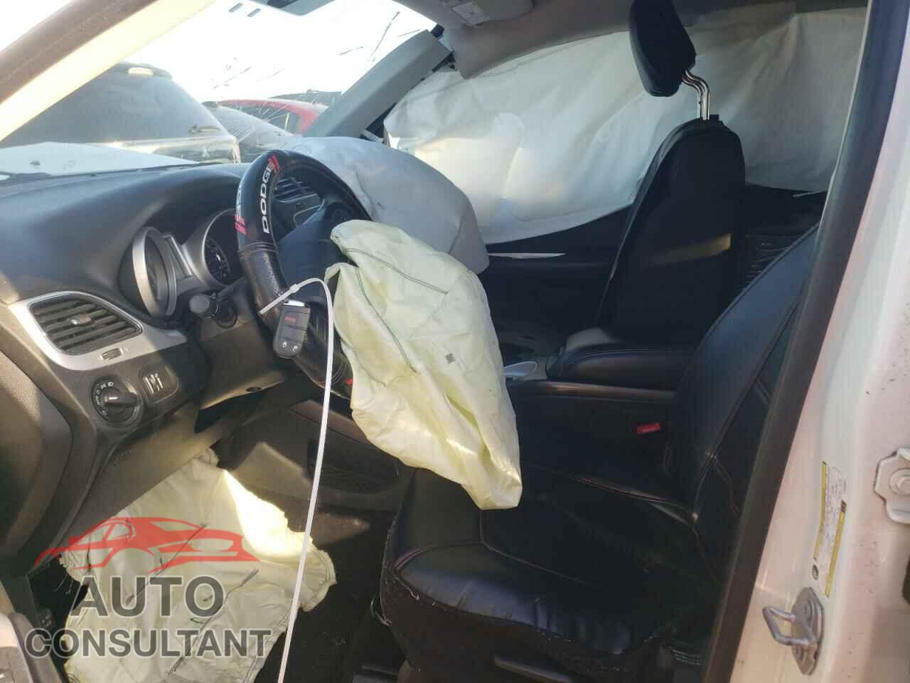DODGE JOURNEY 2018 - 3C4PDCAB7JT233947