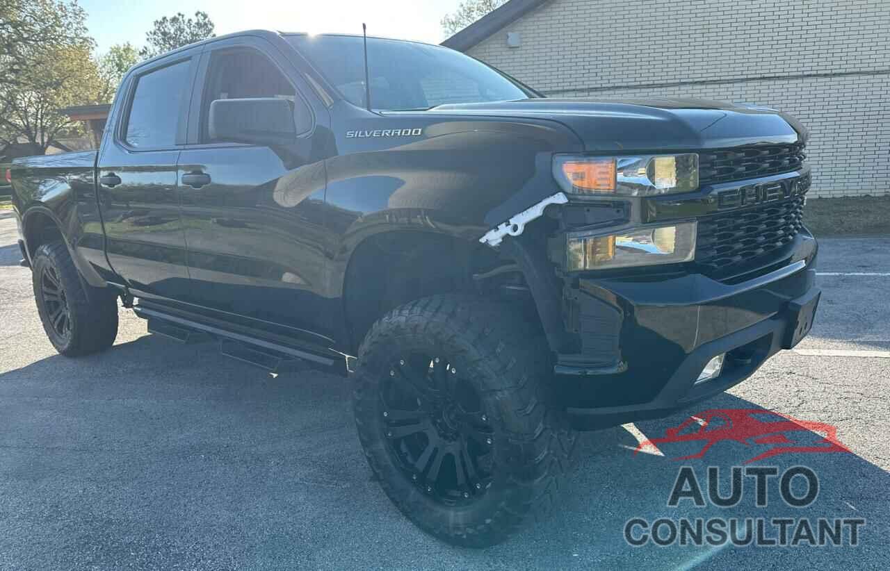 CHEVROLET SILVERADO 2019 - 1GCUYBEF2KZ352143