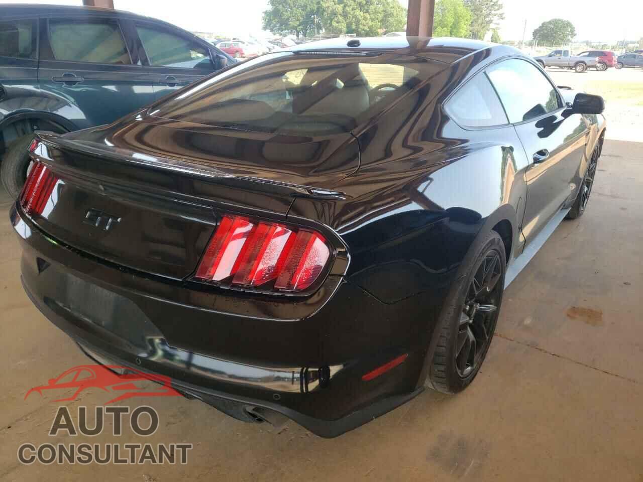 FORD MUSTANG 2017 - 1FA6P8CF8H5303181
