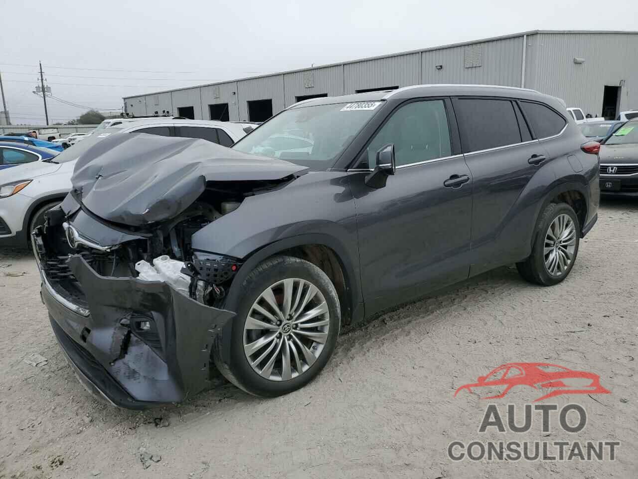 TOYOTA HIGHLANDER 2023 - 5TDKDRAHXPS048084
