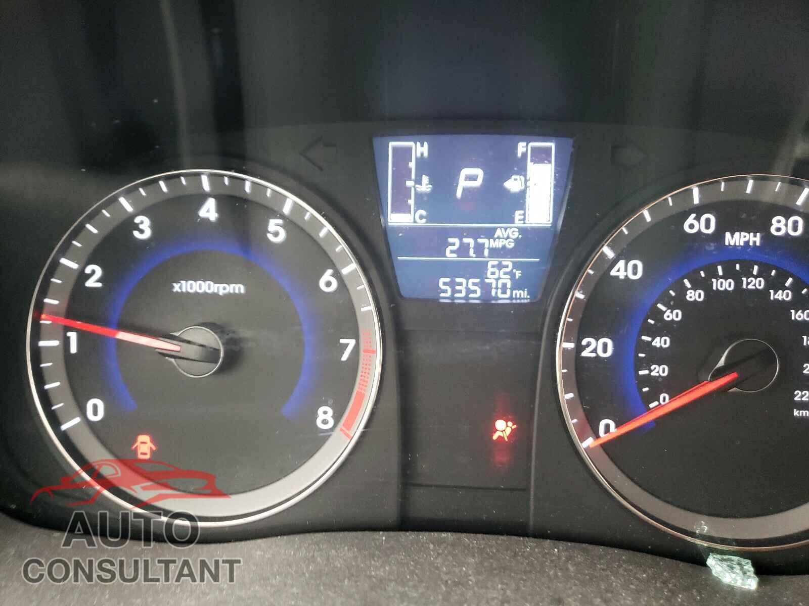 HYUNDAI ACCENT 2017 - KMHCT4AE1HU185553