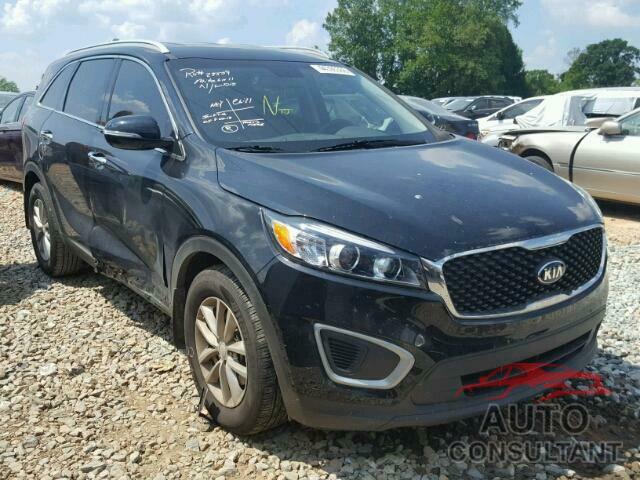 KIA SORENTO LX 2018 - 5XYPG4A39JG354704