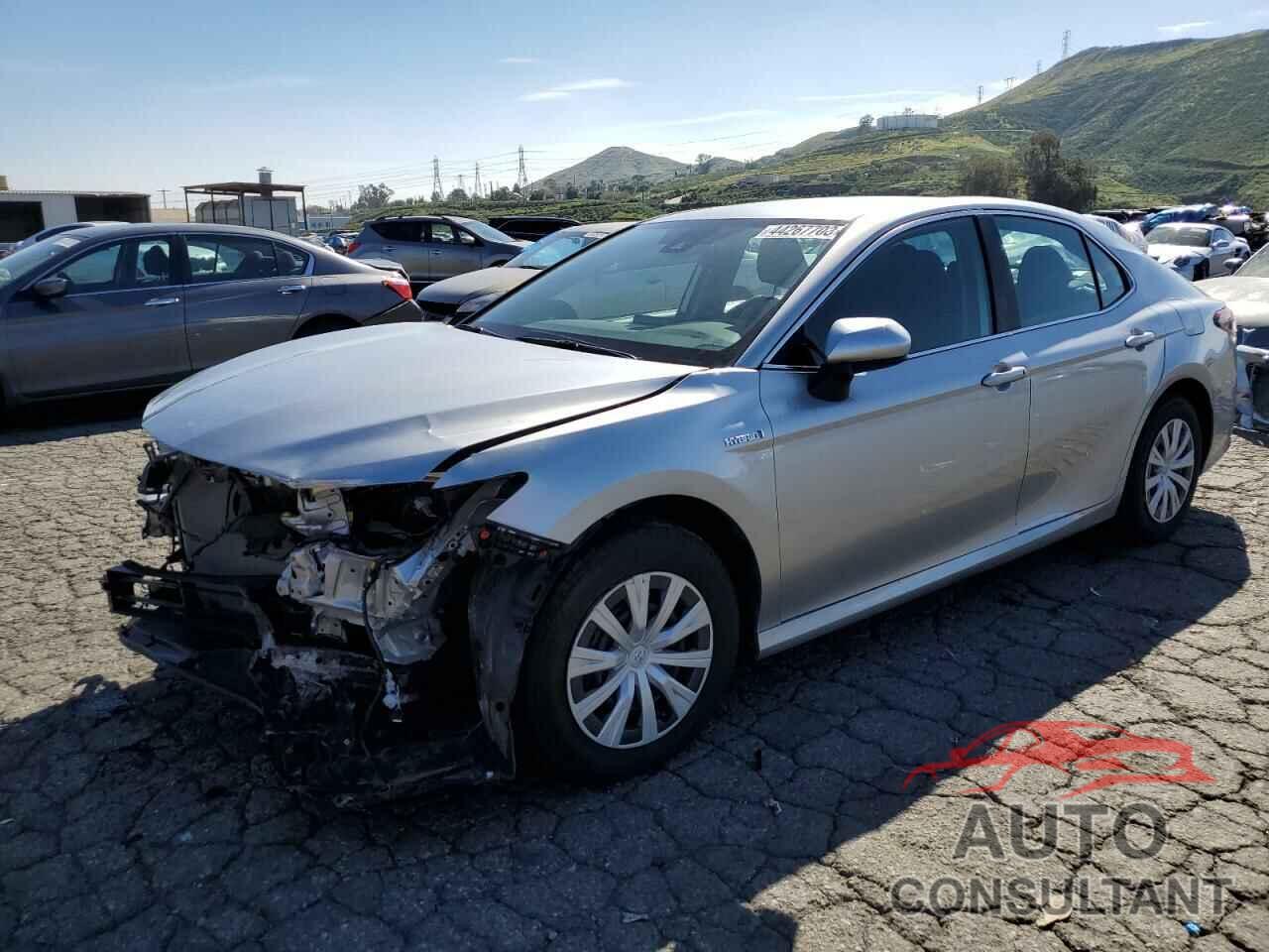 TOYOTA CAMRY 2021 - 4T1C31AK4MU553089