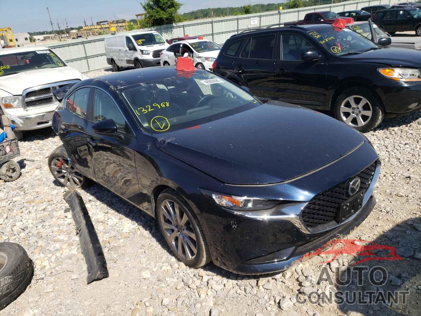 MAZDA 3 2019 - JM1BPBAM6K1132968