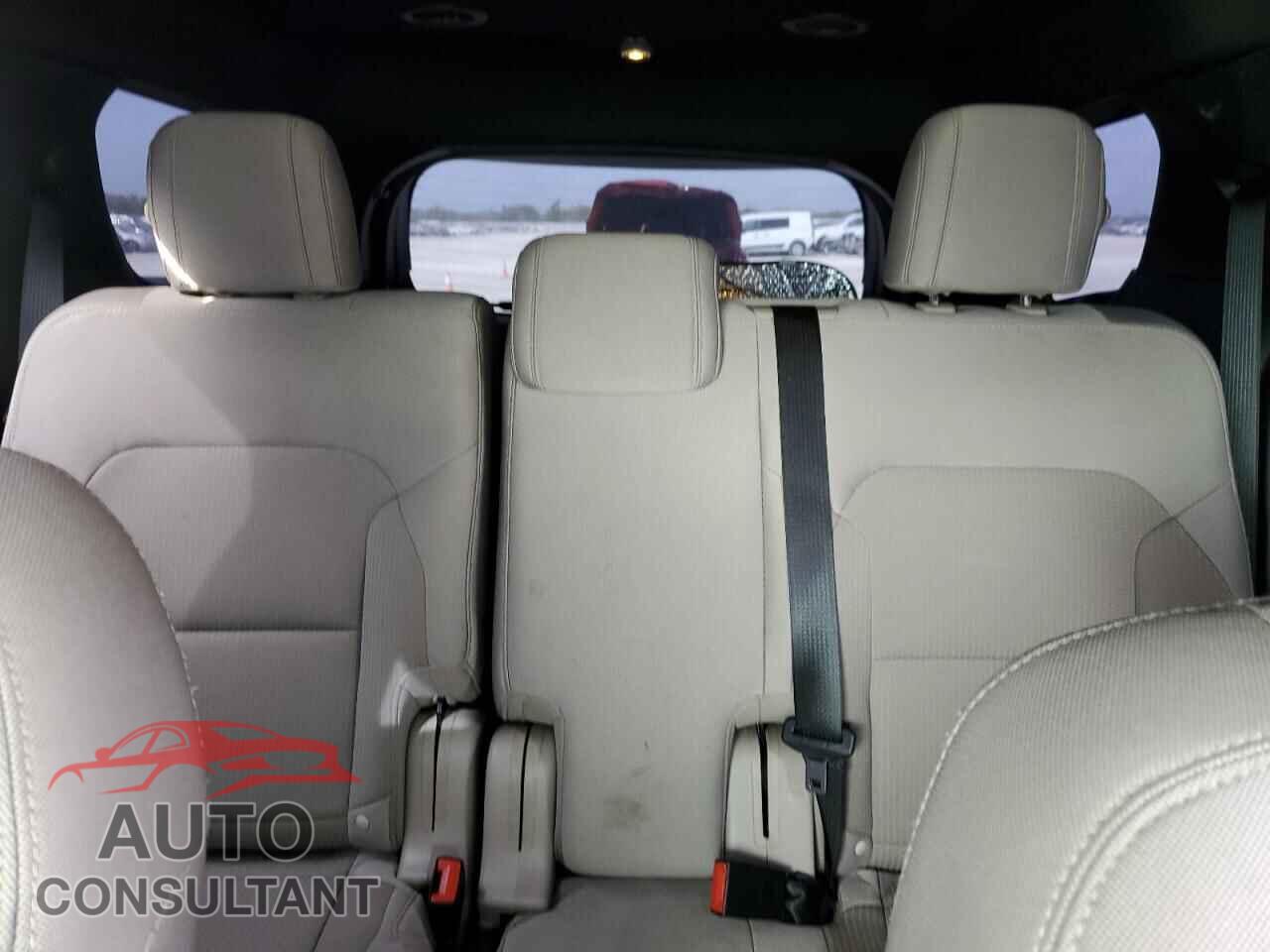 FORD EXPLORER 2018 - 1FM5K7D84JGC31433